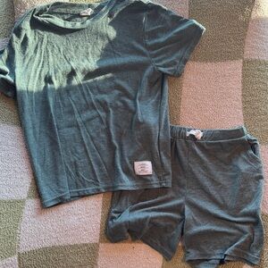 SHEIN Kids Matching Set in Green